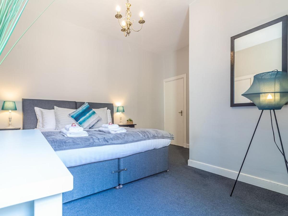 Pass The Keys Spacious And Homely Flat On The Royal Mile 爱丁堡 外观 照片